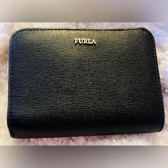 Furla Handbags - Black Saffiano leather Furla wallet with 8 card slots, in Excellent condition!